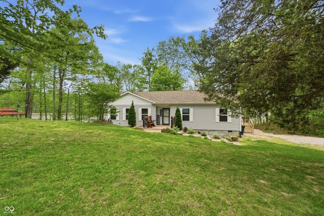 9082 Axsom Branch Road, Nashville, IN 47448