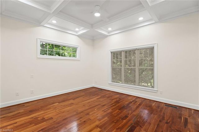 347 Friendship Circle, Winston-salem, NC 27106