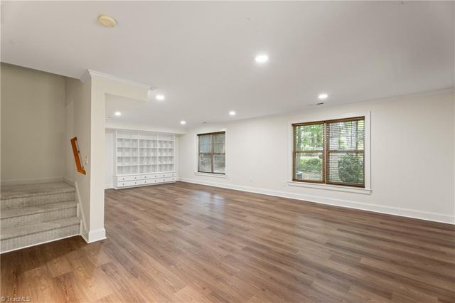 347 Friendship Circle, Winston-salem, NC 27106