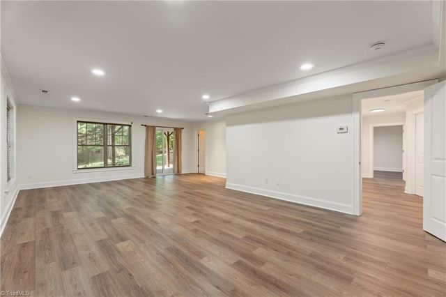 347 Friendship Circle, Winston-salem, NC 27106
