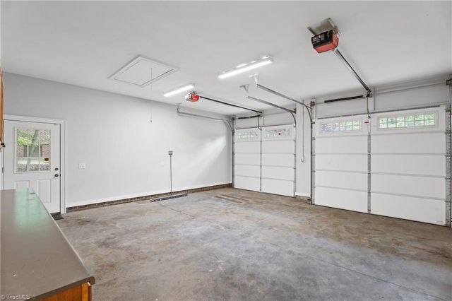 347 Friendship Circle, Winston-salem, NC 27106