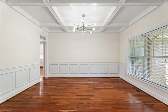 347 Friendship Circle, Winston-salem, NC 27106