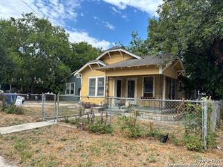 1023 Delgado, San Antonio, TX 78207
