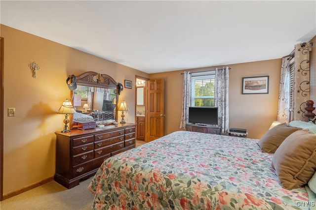 4185 Antler Lane, Clay, NY 13090