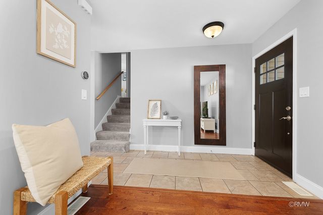 0S068 Cottonwood Drive, Wheaton, IL 60187