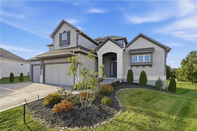 18304 Monrovia Street, Overland Park, KS 66013