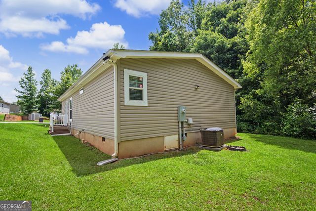 96 Bob White Lane, Newnan, GA 30263