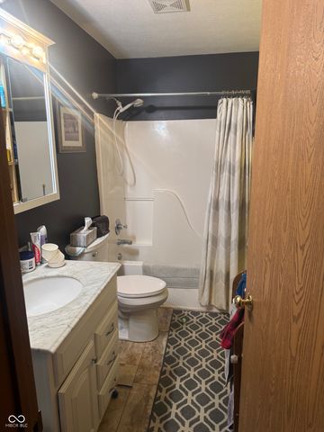 1803 Austin Drive, Lebanon, IN 46052