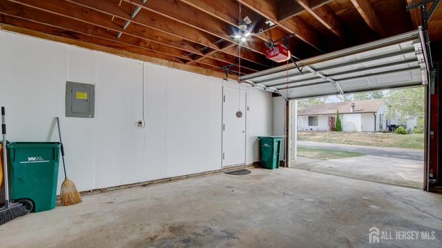 94 Salix Plaza B, Monroe, NJ 08831