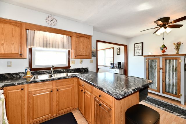 801 N 400 W, Bargersville, IN 46106