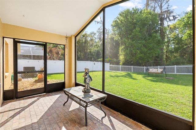 16926 HAWKRIDGE ROAD, Lithia, FL 33547