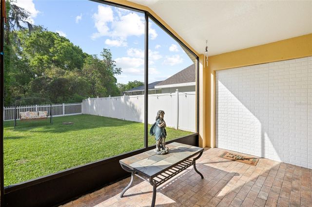 16926 HAWKRIDGE ROAD, Lithia, FL 33547