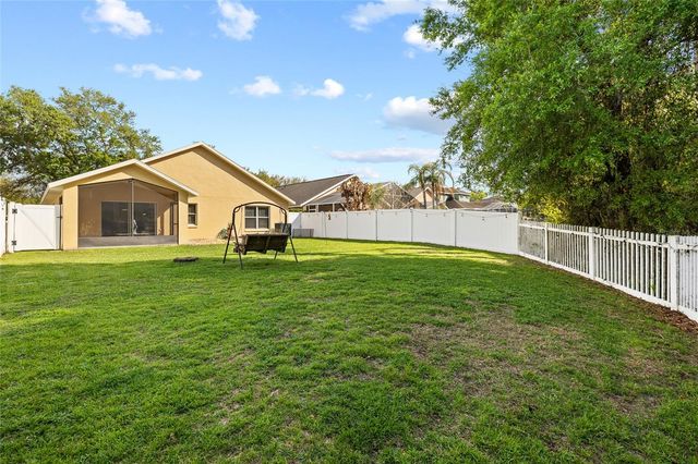 16926 HAWKRIDGE ROAD, Lithia, FL 33547