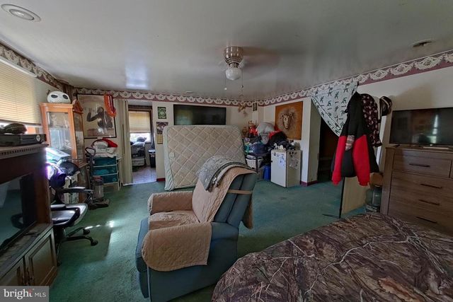 401 BURBANK CT, Baltimore, MD 21227