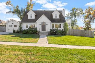 405 Trails End Lane, Bentonville, AR 72712