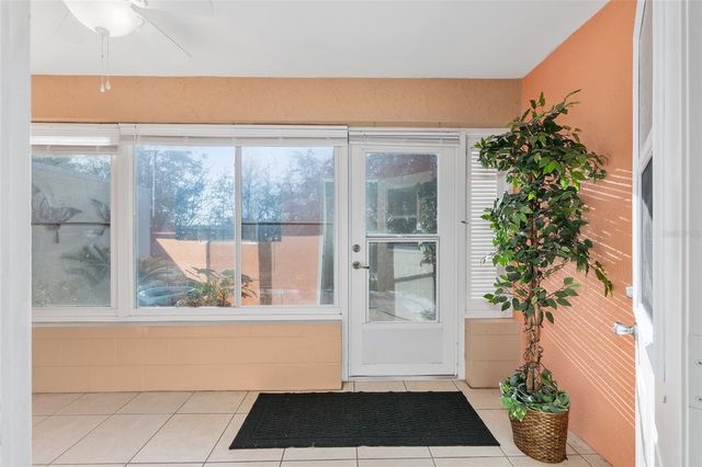 9525 SW 84TH TERRACE C, Ocala, FL 34481