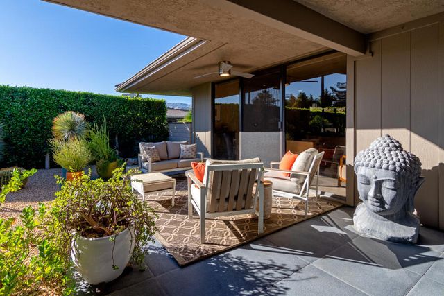 15 Dartmouth Drive, Rancho Mirage, CA 92270