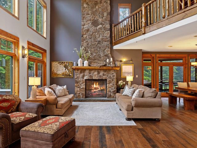 76 Saddleback Way, Lake Placid, NY 12946