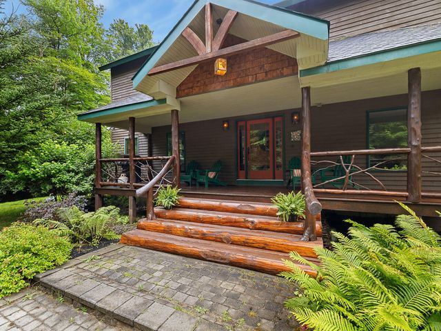 76 Saddleback Way, Lake Placid, NY 12946