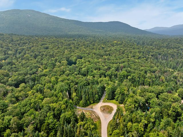 76 Saddleback Way, Lake Placid, NY 12946