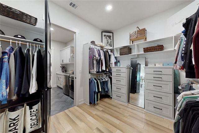 5924 Rain Meadow Drive, College Station, TX 77845