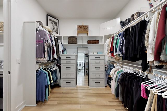 5924 Rain Meadow Drive, College Station, TX 77845