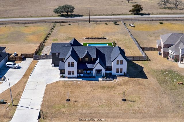 5924 Rain Meadow Drive, College Station, TX 77845