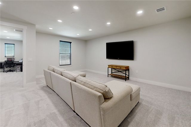 5924 Rain Meadow Drive, College Station, TX 77845