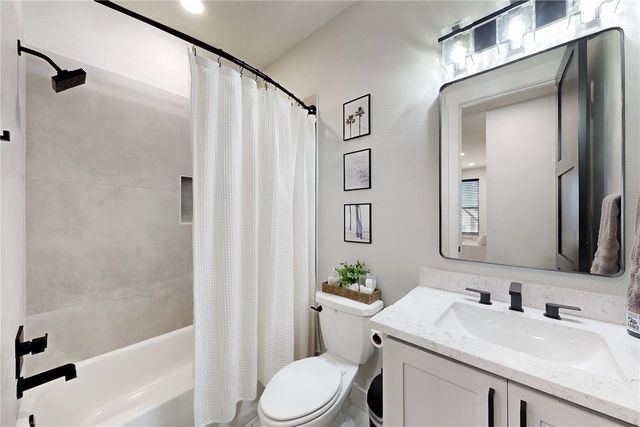 5924 Rain Meadow Drive, College Station, TX 77845