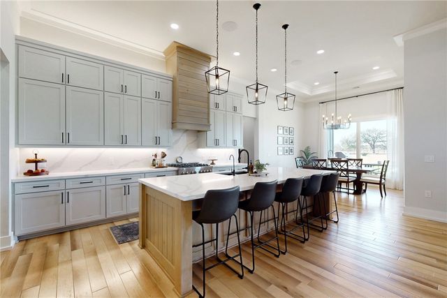 5924 Rain Meadow Drive, College Station, TX 77845