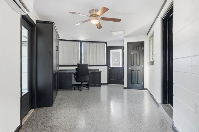 1612 ORANGE AVENUE, Tavares, FL 32778