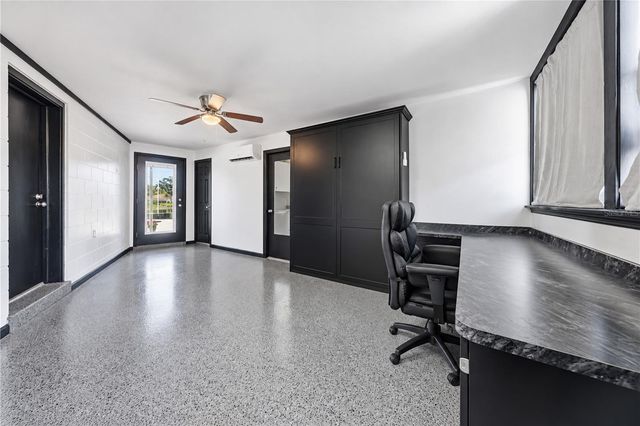 1612 ORANGE AVENUE, Tavares, FL 32778
