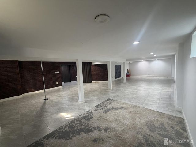 56 Oakland Road, Old Bridge, NJ 08857