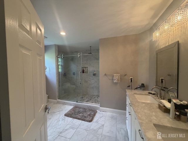 56 Oakland Road, Old Bridge, NJ 08857