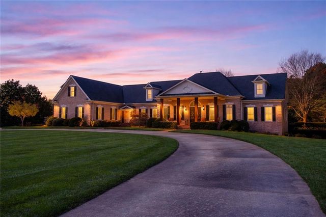 2850 Camp Branch Road, Buford, GA 30519