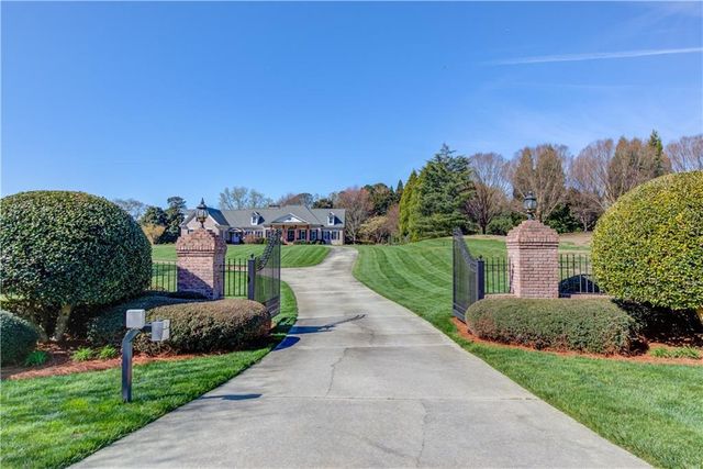 2850 Camp Branch Road, Buford, GA 30519