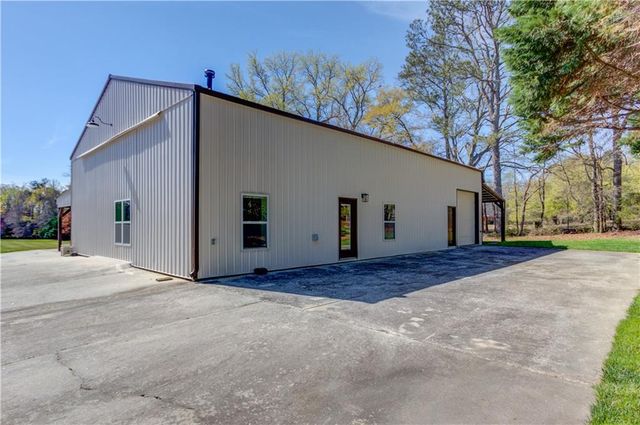 2850 Camp Branch Road, Buford, GA 30519