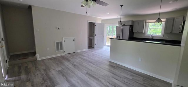 711 FAWN DR, Winchester, VA 22602