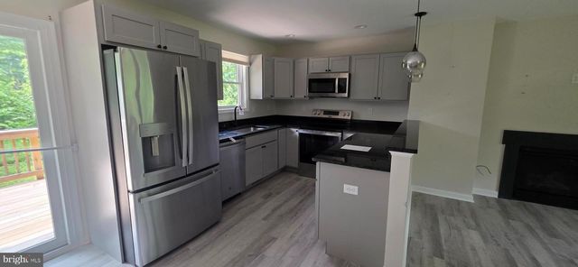711 FAWN DR, Winchester, VA 22602