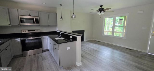 711 FAWN DR, Winchester, VA 22602