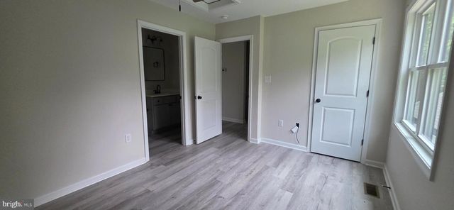 711 FAWN DR, Winchester, VA 22602