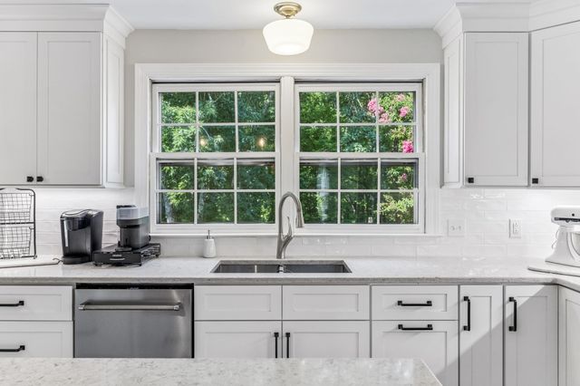 7016 Lama Terra Ct, Goodlettsville, TN 37072