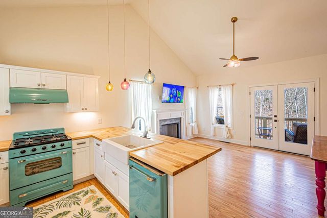 1415 Calhoun Road, Dahlonega, GA 30533