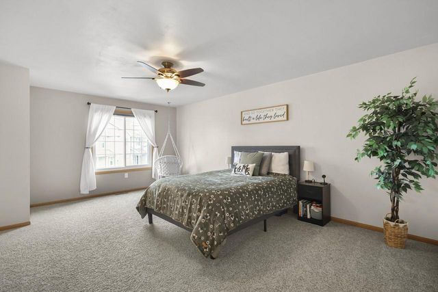 203 Musket Ridge Drive, Sun Prairie, WI 53590