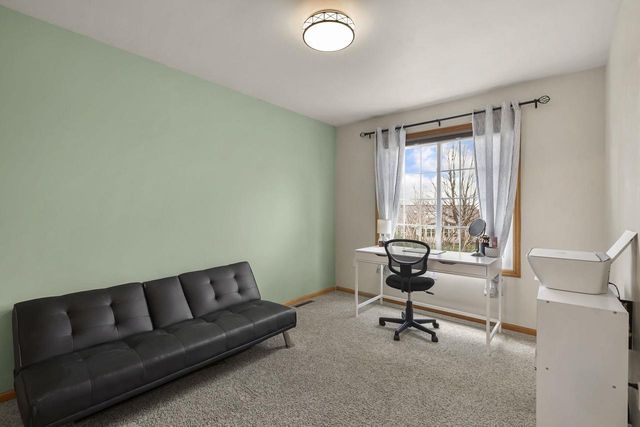 203 Musket Ridge Drive, Sun Prairie, WI 53590