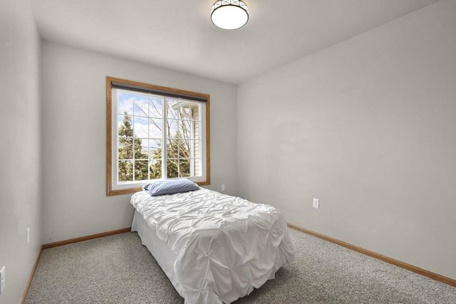203 Musket Ridge Drive, Sun Prairie, WI 53590
