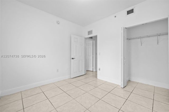 2429 W 78th St 102, Hialeah, FL 33016