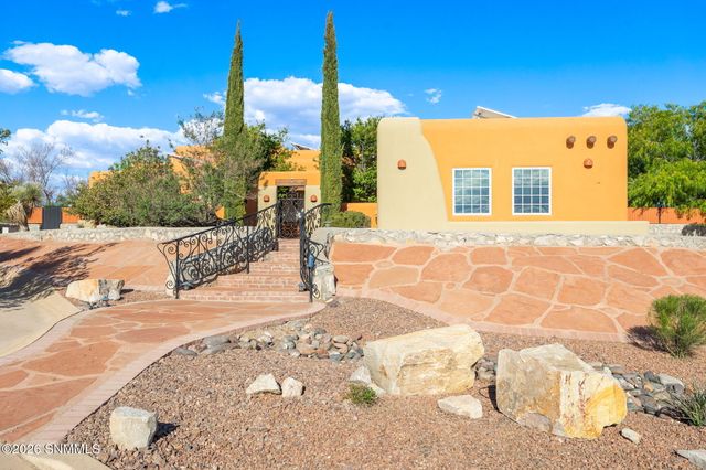 5531 Superstition Drive, Las Cruces, NM 88011