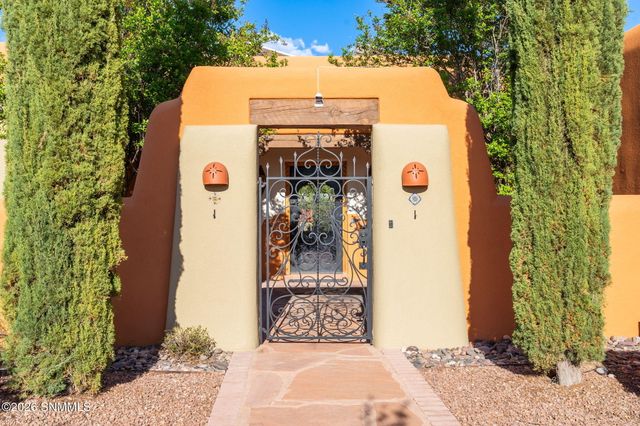 5531 Superstition Drive, Las Cruces, NM 88011