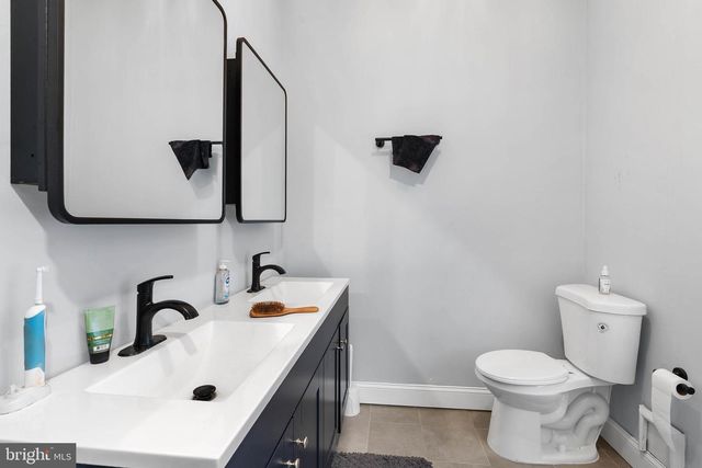 853 N 26TH ST, Philadelphia, PA 19130